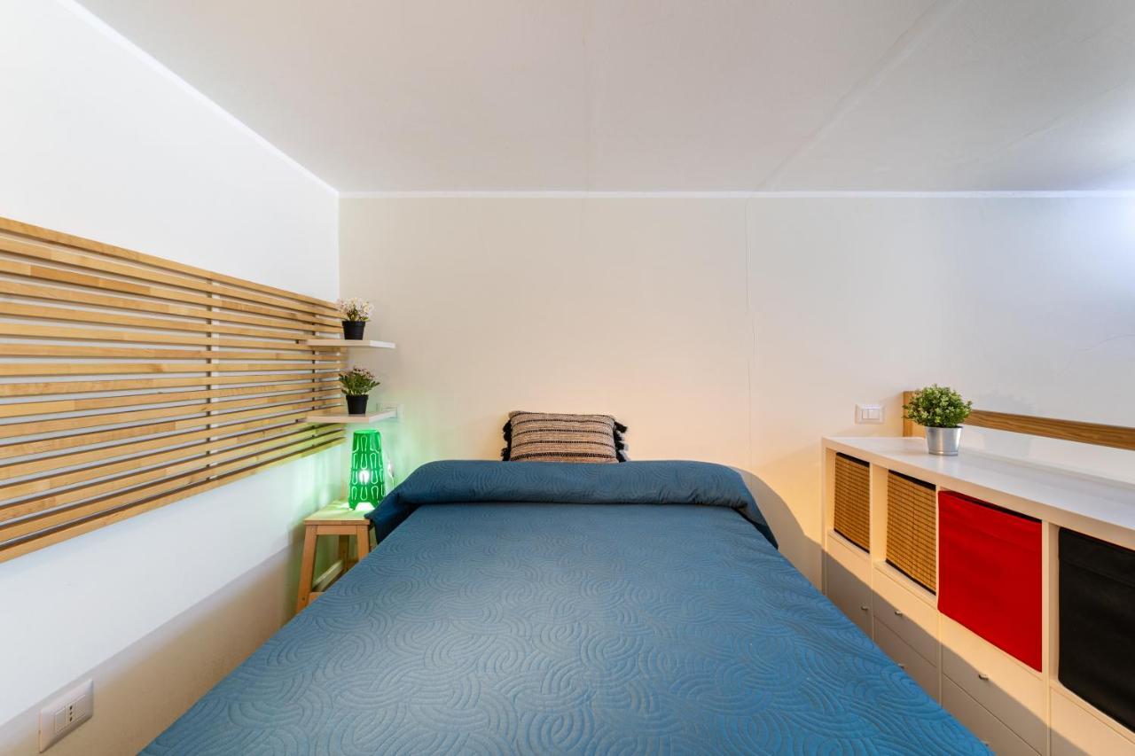 Giardini Naxos Lovely Flat In Front Of The Beach ภายนอก รูปภาพ