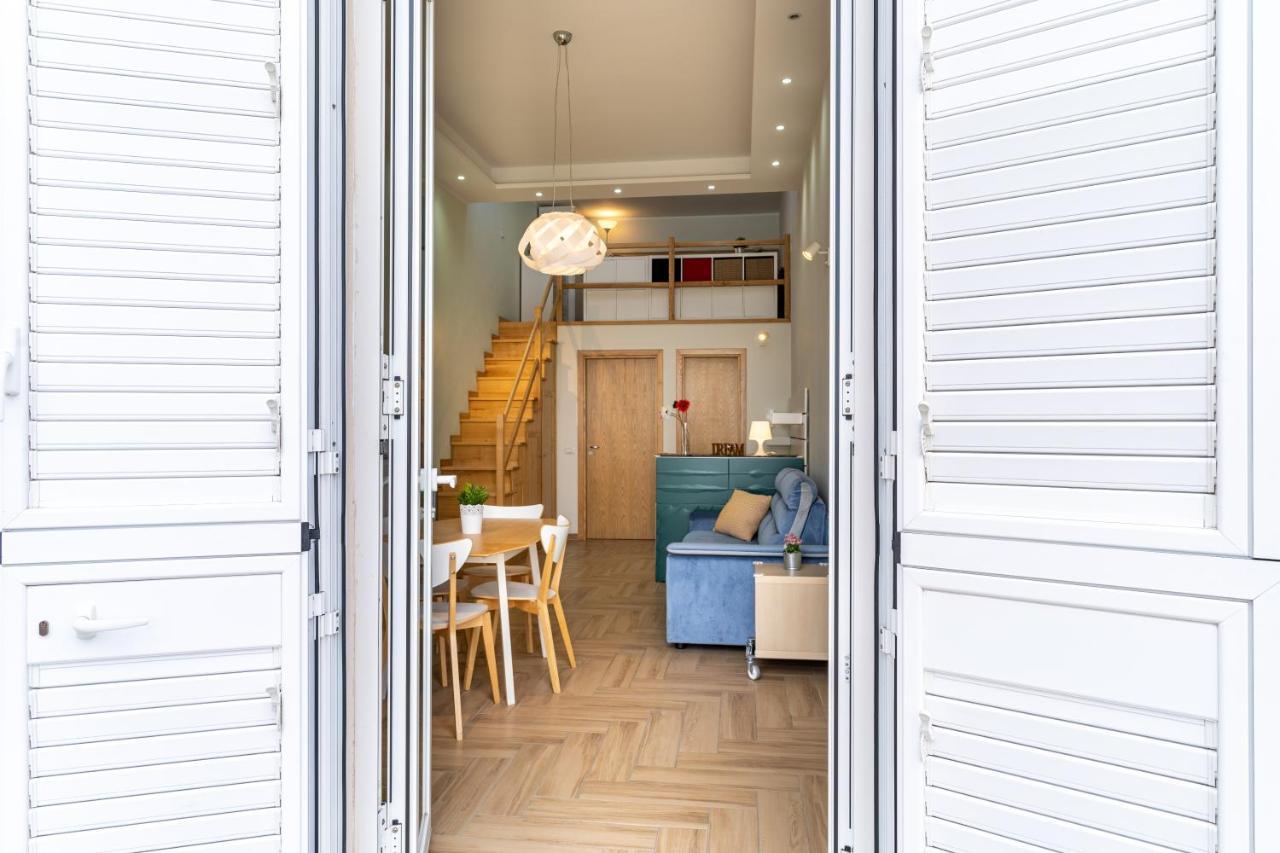 Giardini Naxos Lovely Flat In Front Of The Beach ภายนอก รูปภาพ
